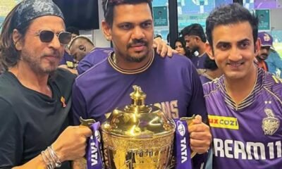 Gautam Gambhir with Sunil Narine, Shah Rukh Khan and the IPL 2024 trophy.