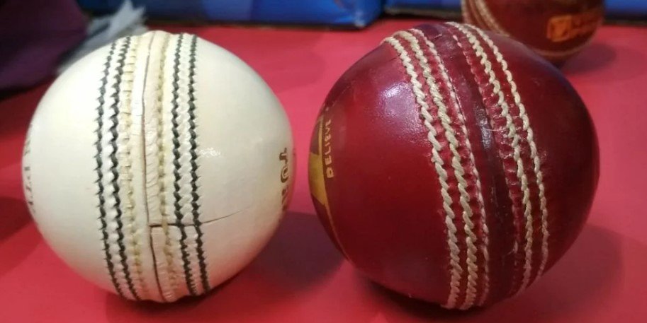 Differences Between Red and White Balls in Cricket